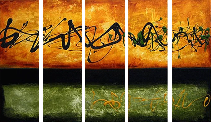 Astrazione 8 – astratto, parte superiore ambra-arancio con scarabocchi neri su fascia verde scuro, dipinto a mano a cinque pannelli, olio su tela