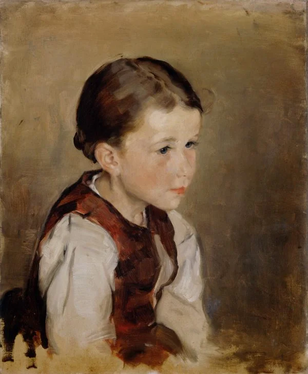 Deklica v rdečem brezrokavniku