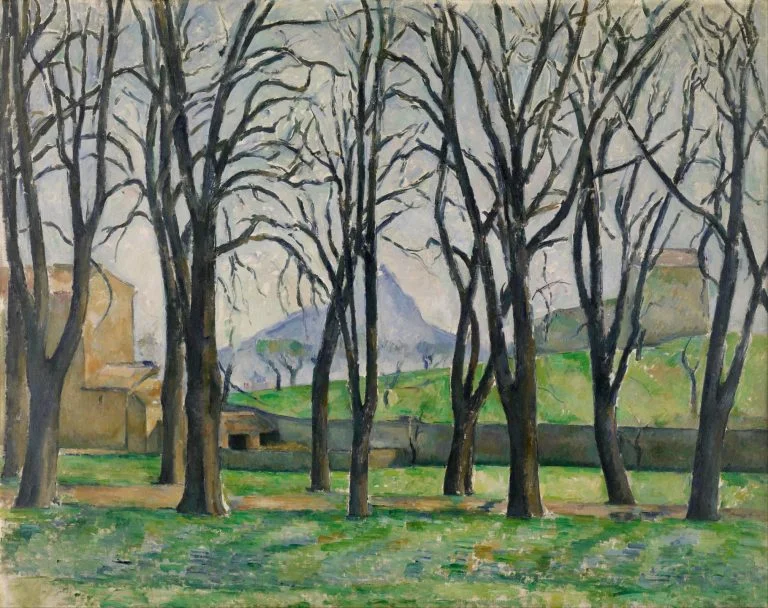 Paul Cézanne – Jas de Bouffan, niz golih kestenovih debala preko livade, kuća slijeva, plava brda iza, ručno slikana reprodukcija