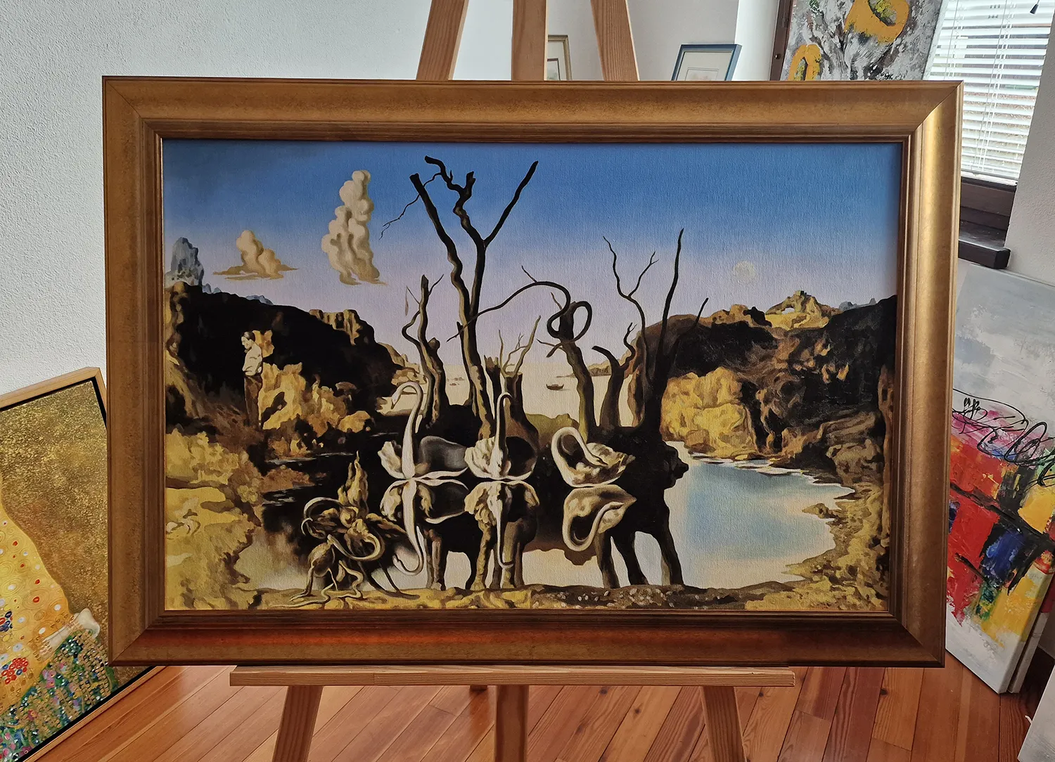 Salvador Dalí - Labodi, ki odsevajo slone - ročno slikana reprodukcija - olje na platnu
