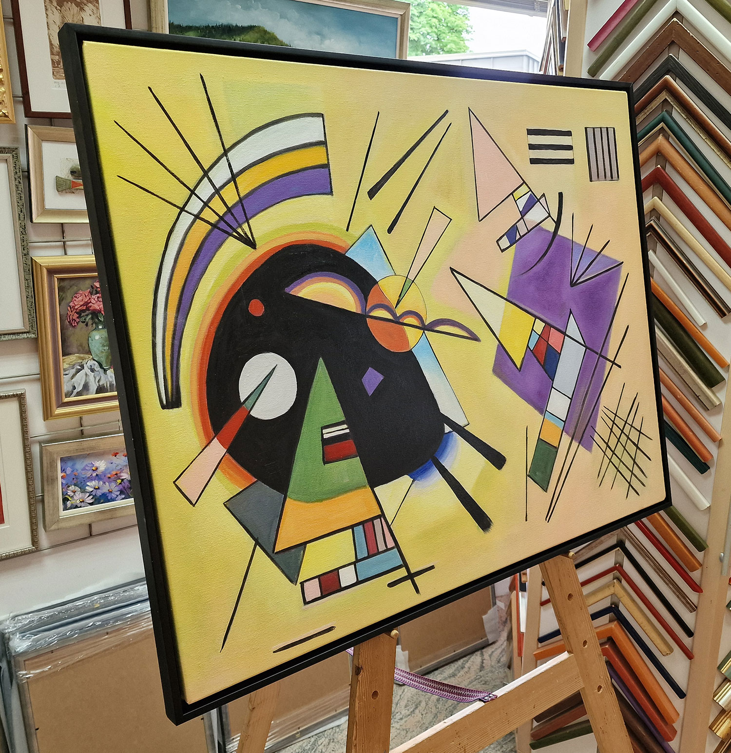 Vasilij Kandinski – Black and Violet 1923 Vasilij Kandinski – Black and Violet 1923