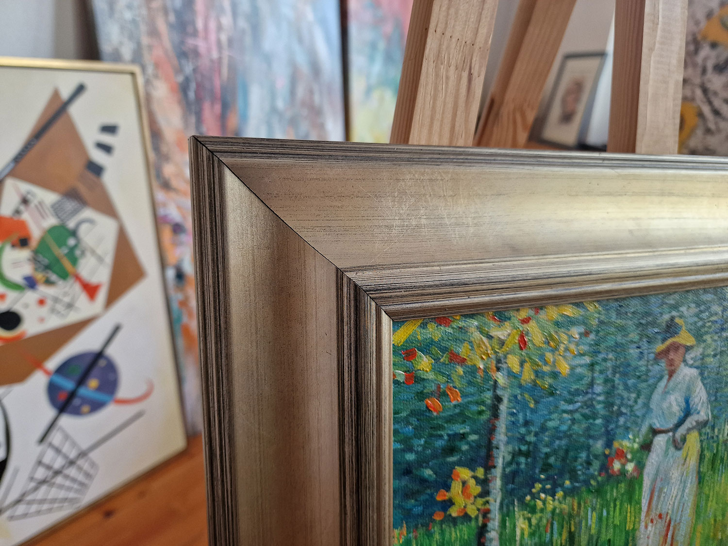 Vincent van Gogh - Woman in a Garden