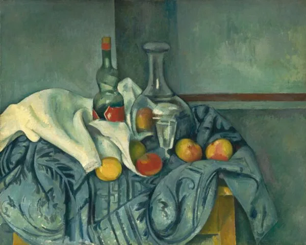 Paul Cézanne – La bottiglia di menta. Natura morta con bottiglia di menta, caraffa, bicchiere e mele su una stoffa blu a motivi, Paul Cézanne, 1893–1895, riproduzione dipinta a mano