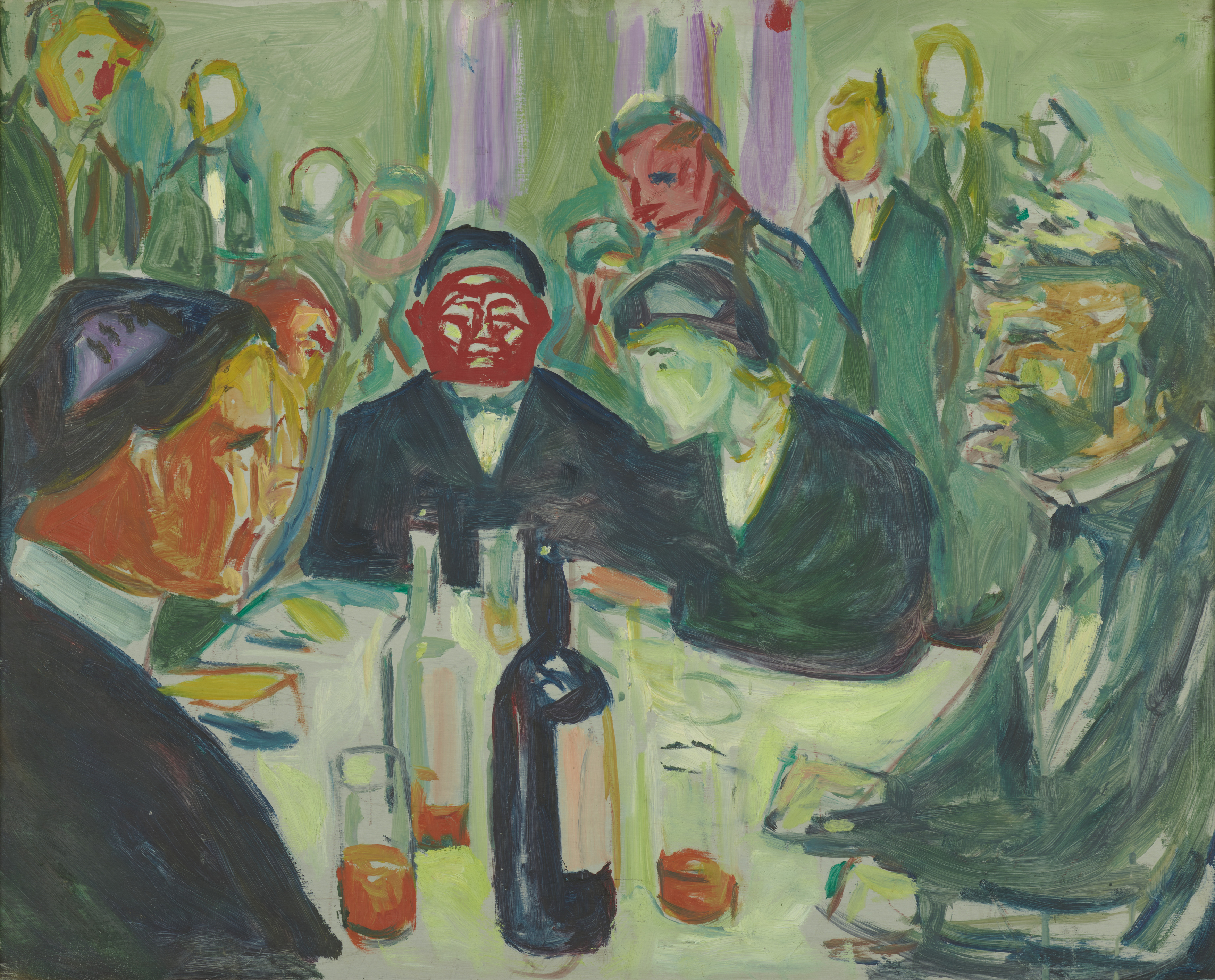 Edvard Munch, Ob mizi s pijačo: temna steklenica sredi mize s svetlim prtom, okoli nje pa rdeči obrazi družbe v zelenih plaščih; ročno naslikana reprodukcija.