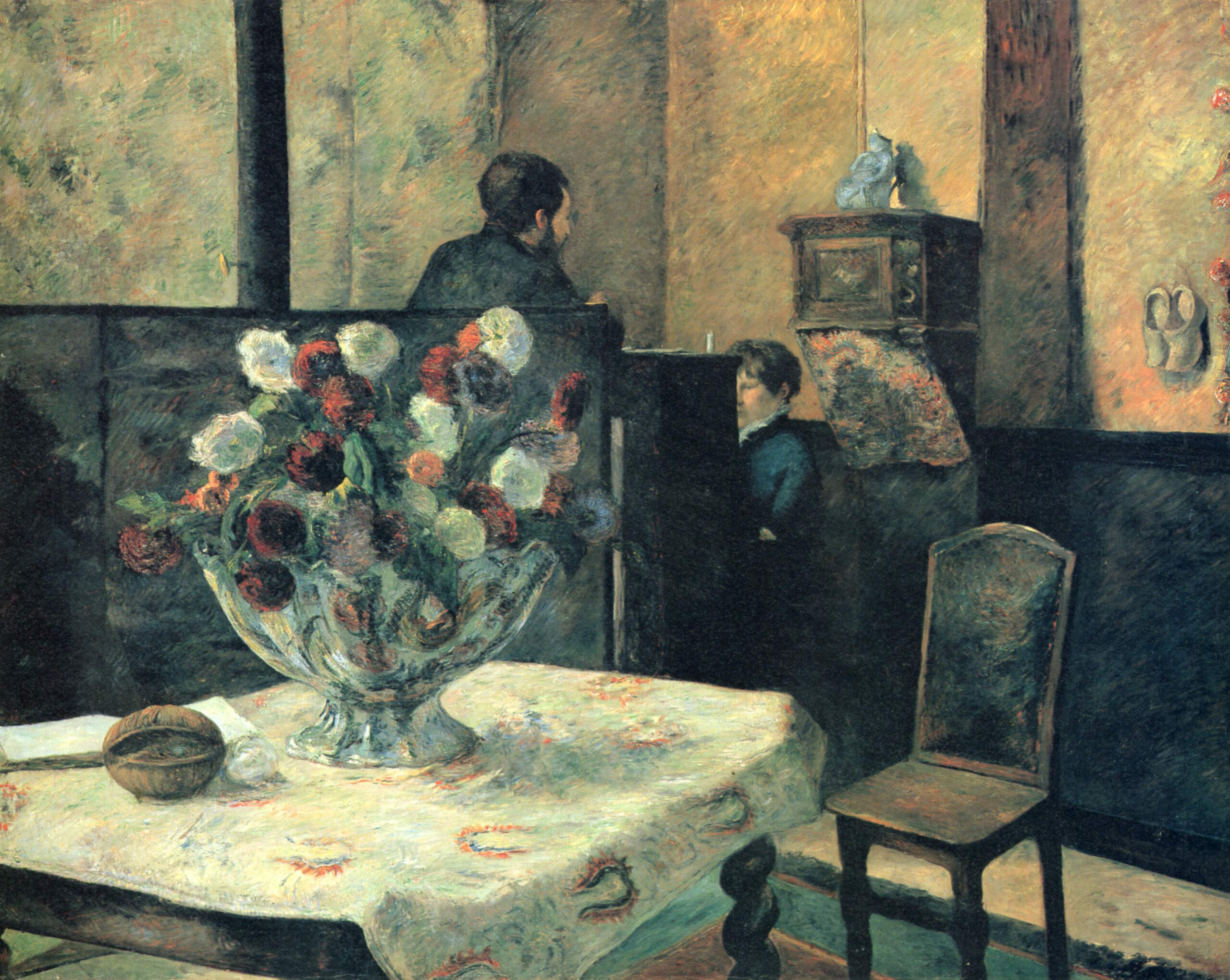 Paul Gauguin – Interieur aus dem Haus des Malers, Rue Carcel, ein großer Strauß auf weißem Tisch, hinter der Holzwand zwei Gestalten, rechts ein leerer Stuhl, Ölgemälde Reproduktion