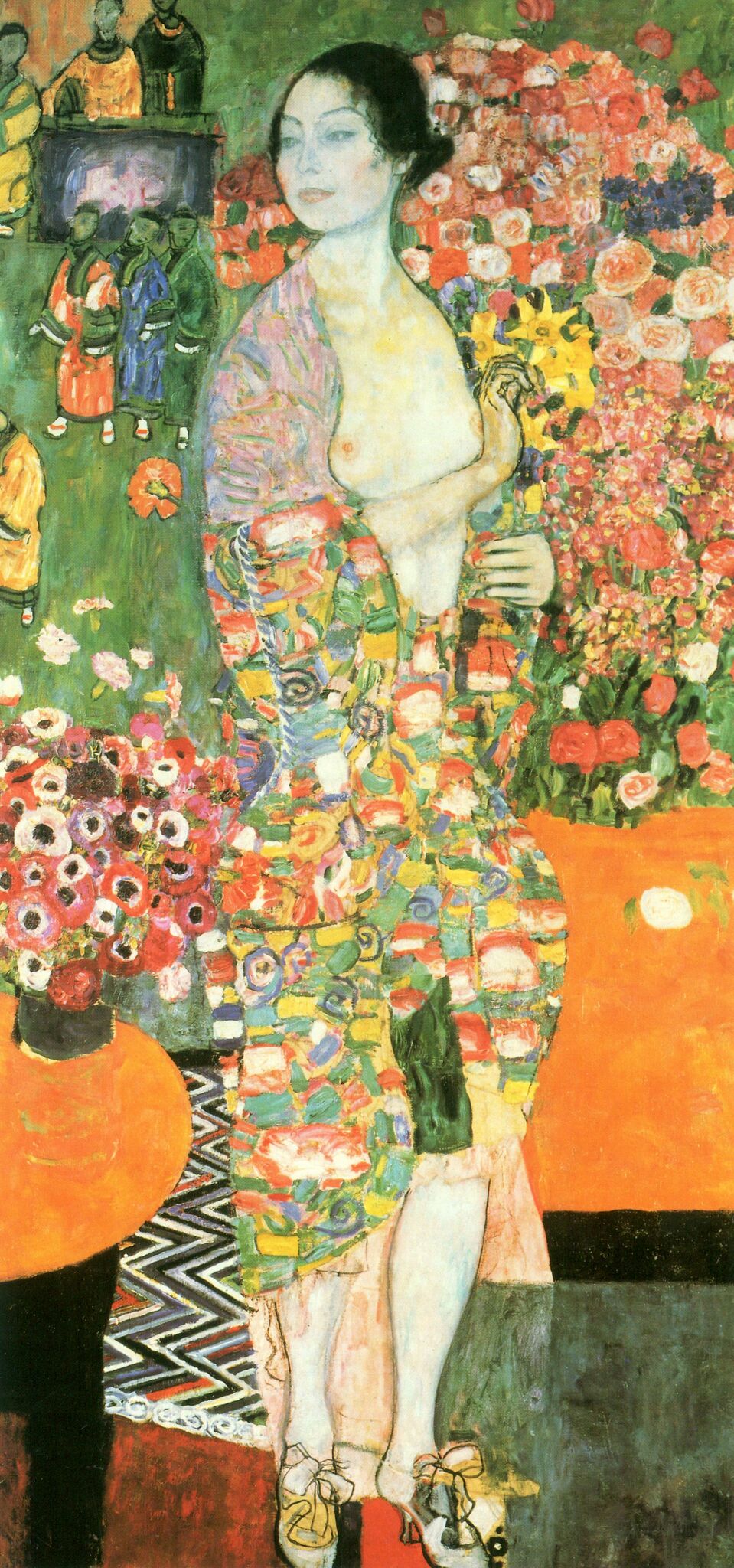 Gustav Klimt – Plesačica – original iz privatne zbirke, žena u cvjetnom kimonu pred zidom cvjetova s narančastim stolom – ulje na platnu